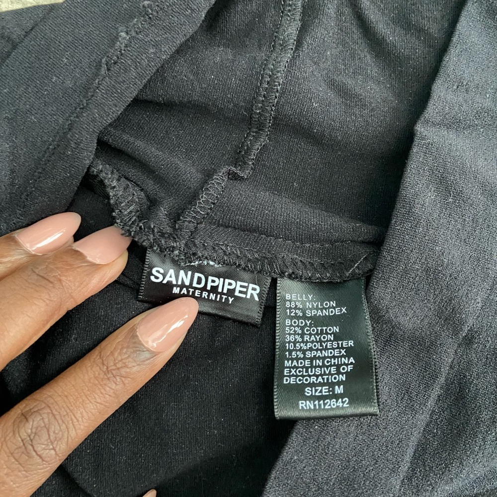 Black Women's Skinny Maternity Jeans - Picture 5 of 5